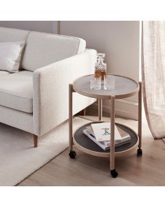 Bakkebord James i massivt træ, bøg eller eg. Fås også med melaminplader.